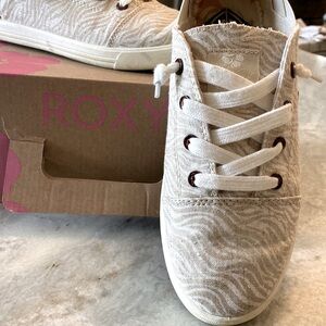 “Roxy Surf”  Slip on Sneakers